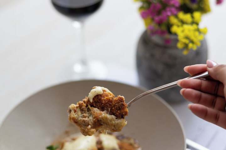 Dining 90 of 132