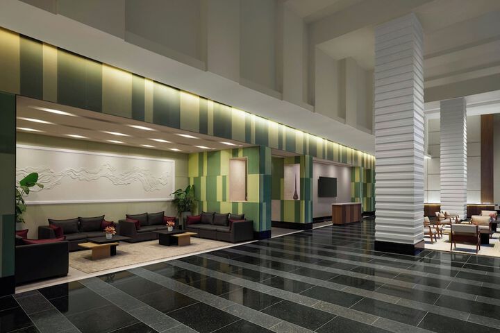 Guest Lobby