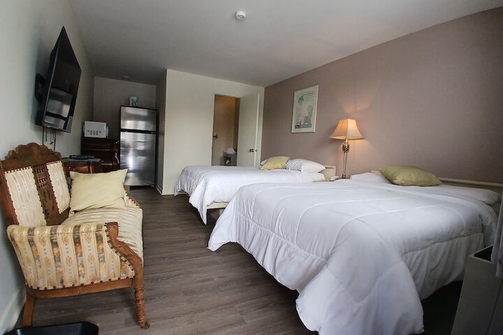 Room 5 of 37