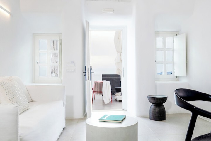Room 48 of 150