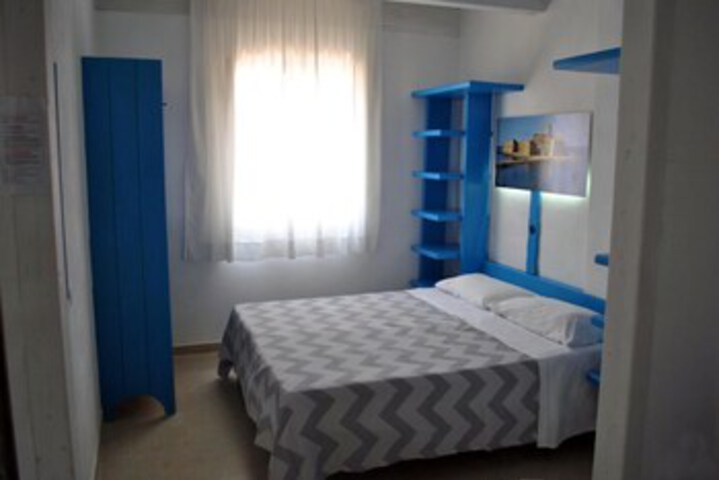 Room 8 of 24