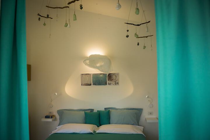 Room 20 of 74