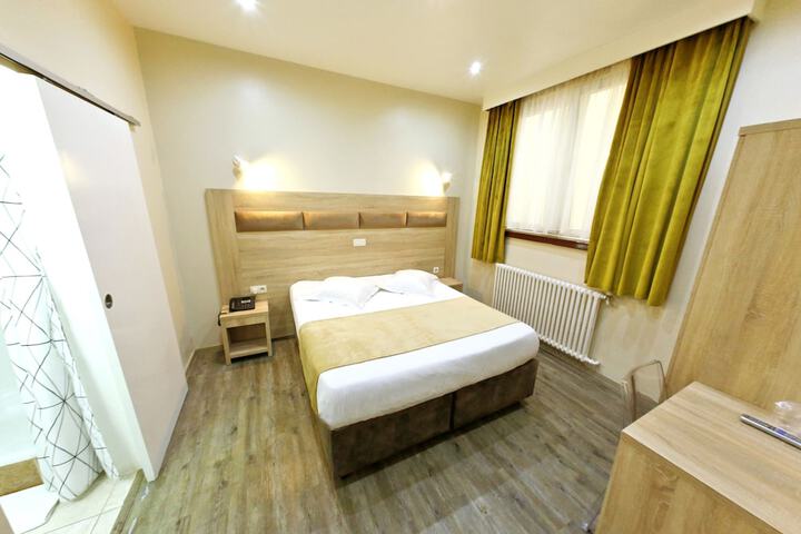 Room 16 of 67