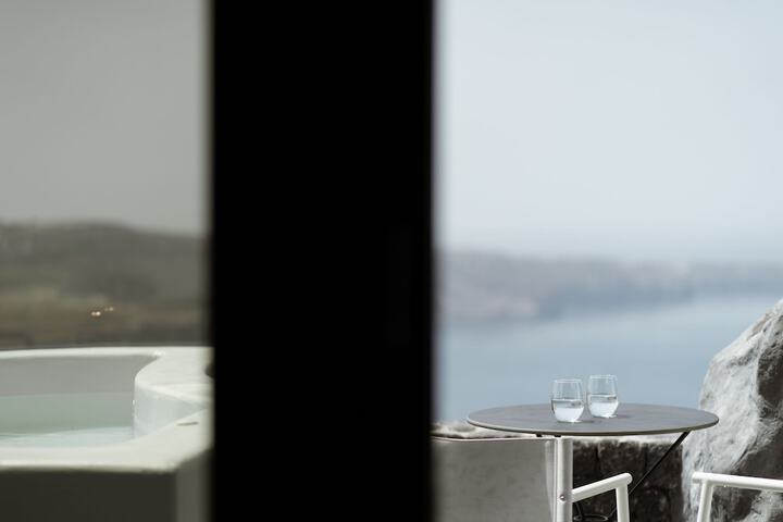 Hotel 293 of 303