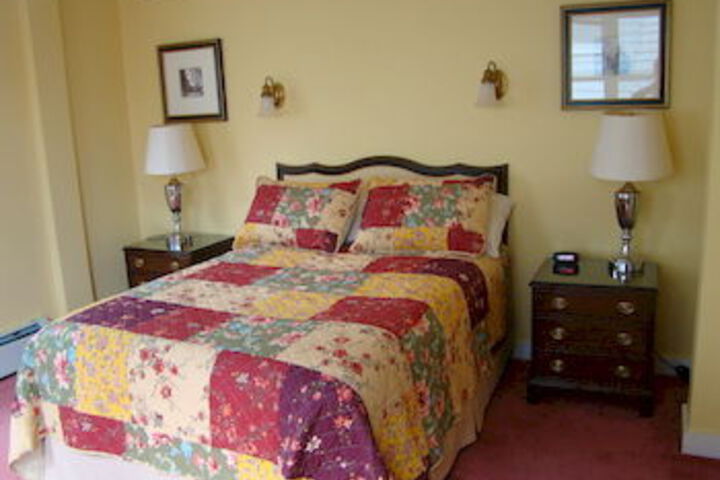 Room 15 of 19