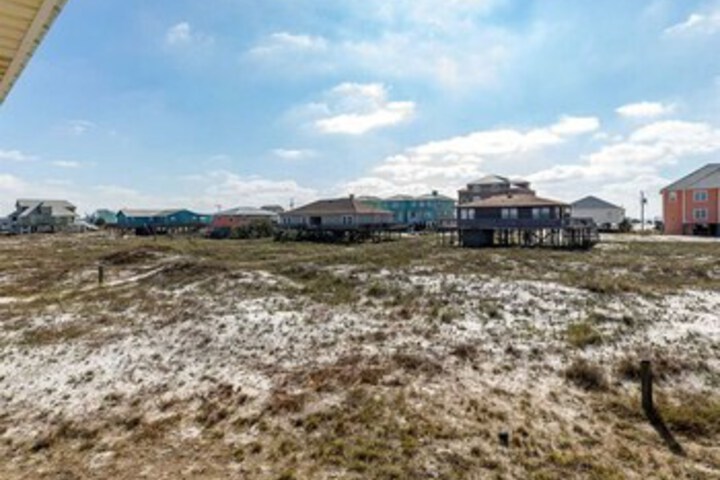 Property Grounds 22 of 28