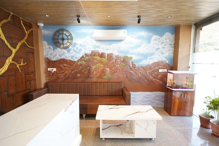 Hotel Interior 3 of 14