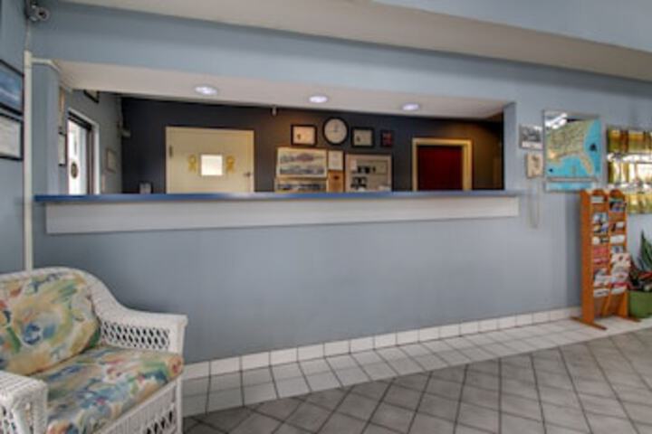 Hotel Interior 10 of 57