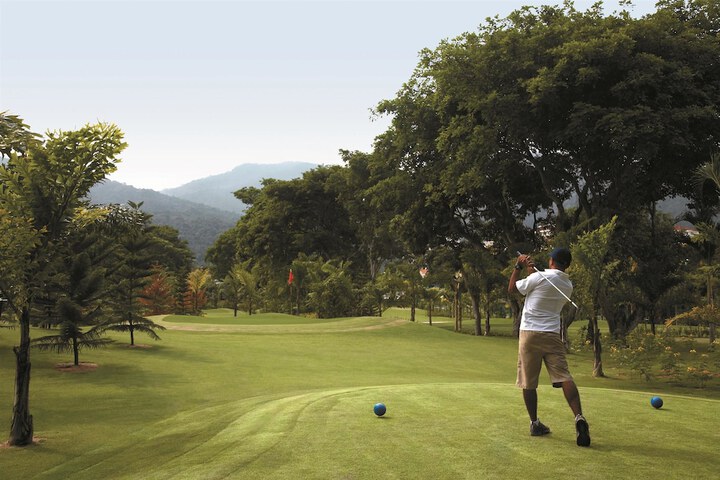 Golf 93 of 125