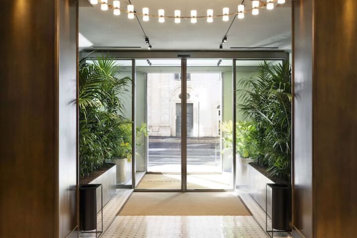 Hotel 148 of 151