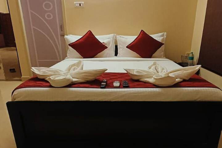 Room 5 of 22