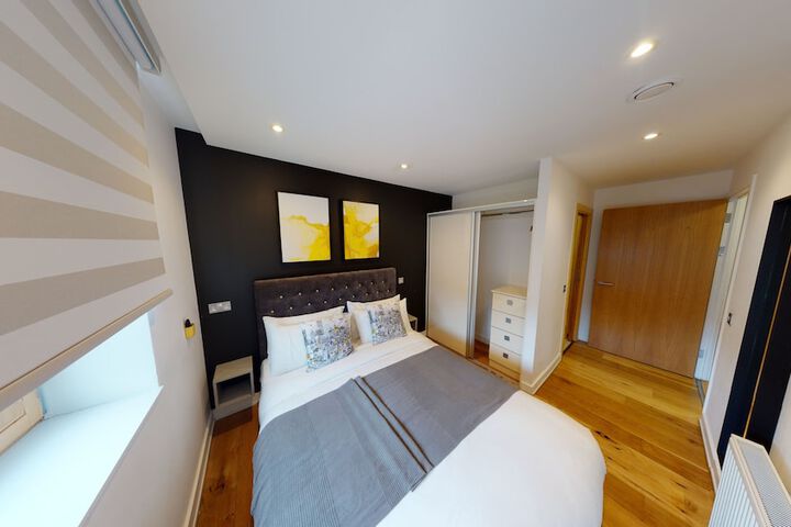 Room 74 of 296