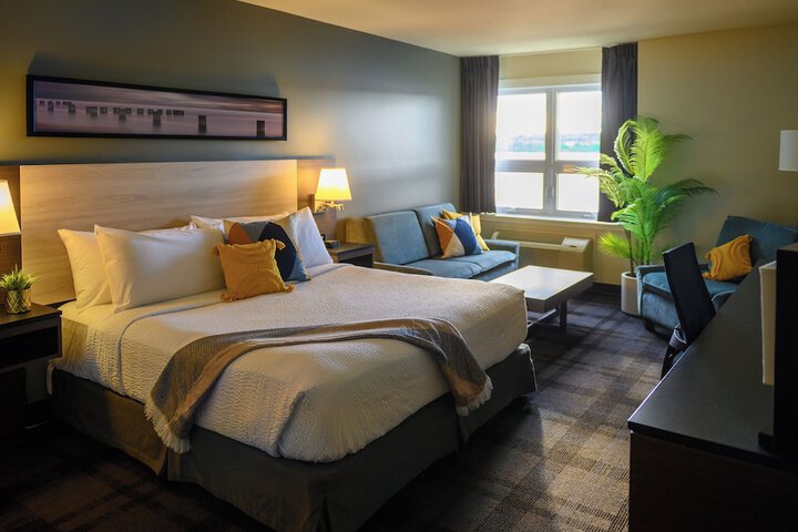 Room 10 of 56