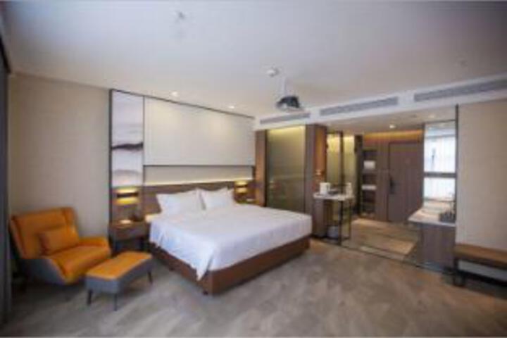 Room 19 of 20