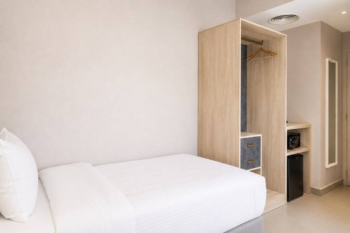 Room 36 of 110