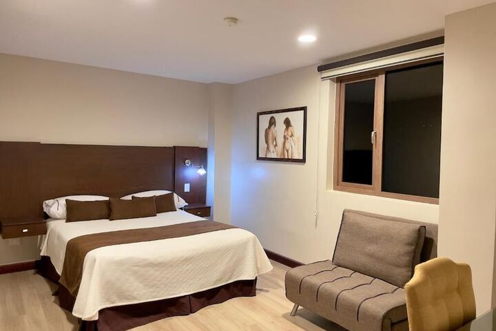 Room 6 of 31