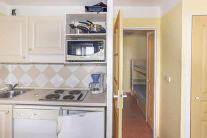 Room 44 of 65