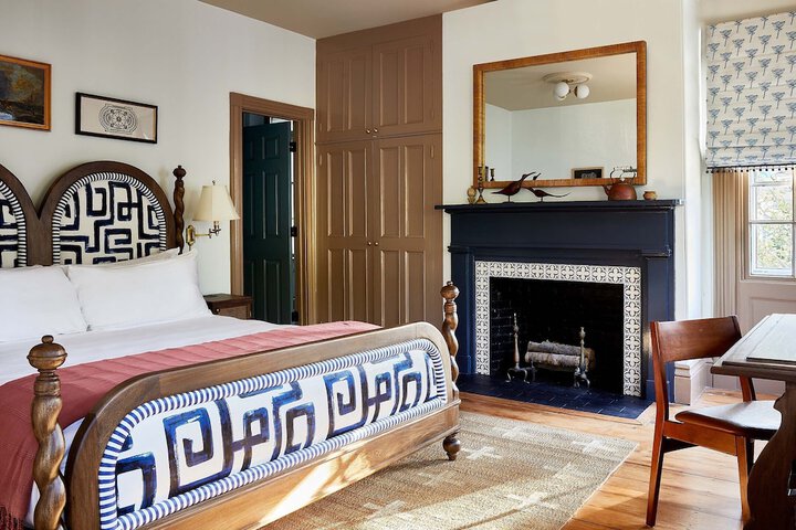 Room 5 of 34
