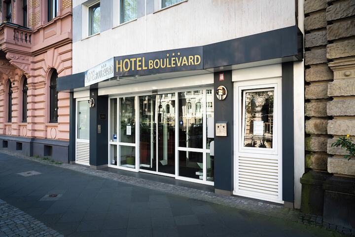 Hotel 44 of 47
