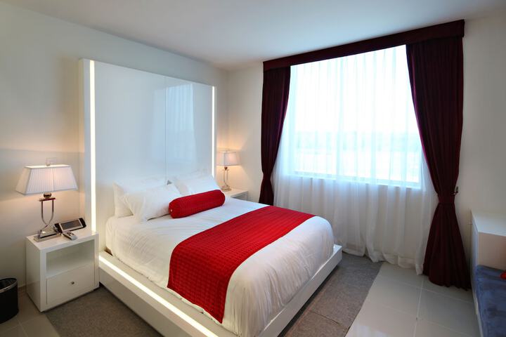 Room 4 of 60