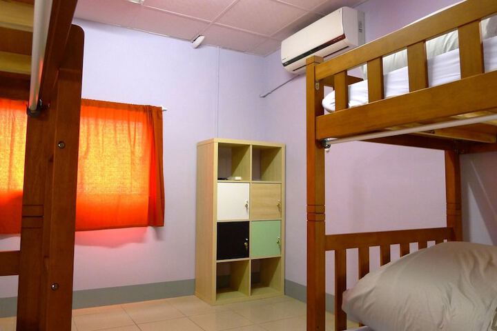 Room 14 of 43