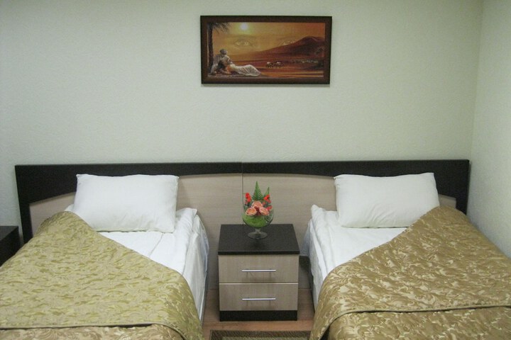 Room 12 of 65