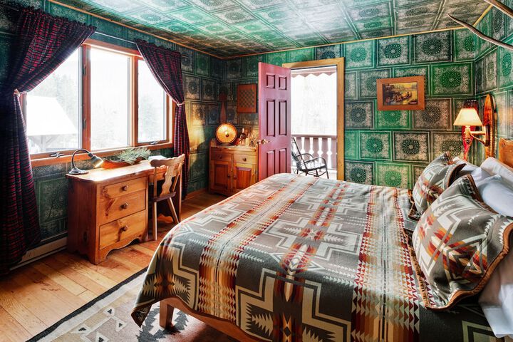 Room 21 of 82