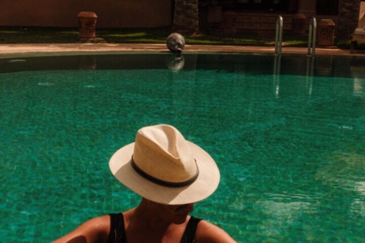Pool 13 of 28
