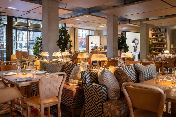 Dining 79 of 98