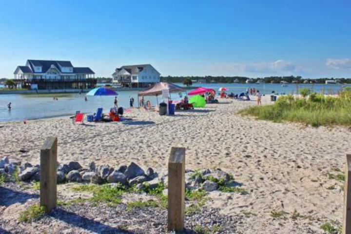 Aweigh to Pass Time in Gulf Shores, AL