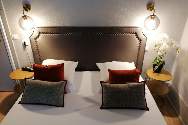 Room 12 of 79
