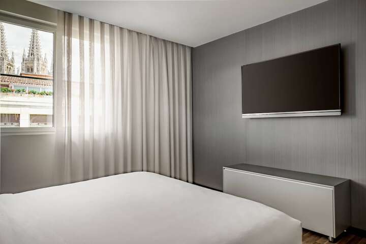 Room 7 of 46