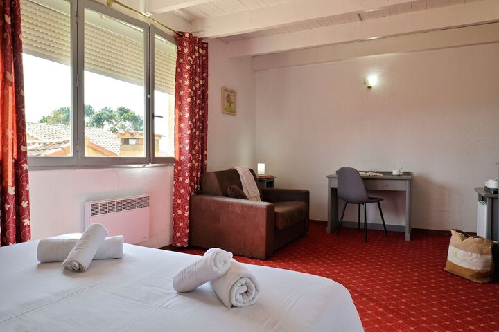 Room 4 of 59