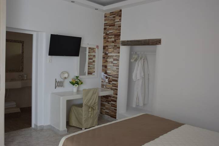 Room 14 of 63