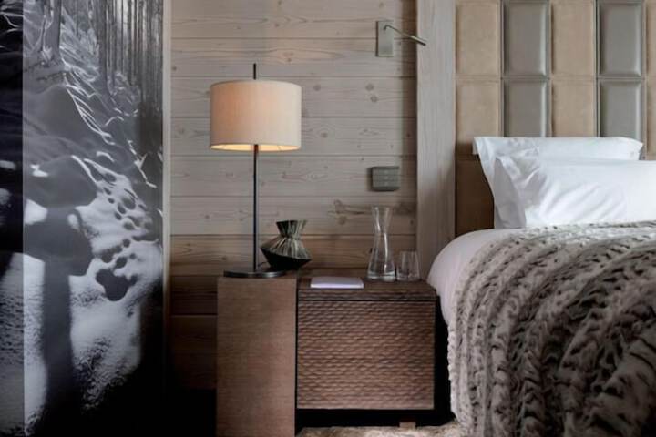 Room 46 of 186