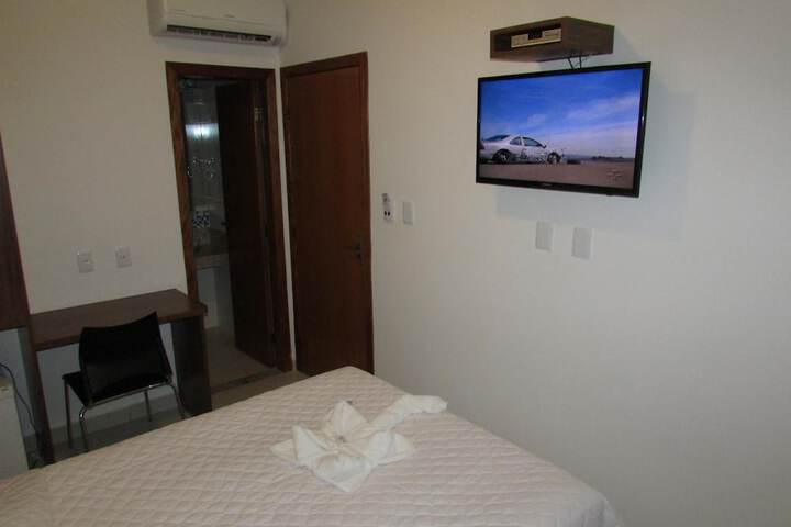 Room 13 of 31