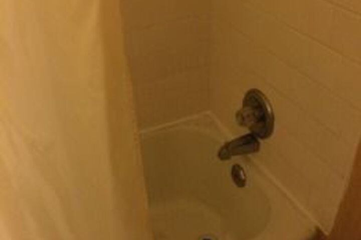 Room 3 of 20