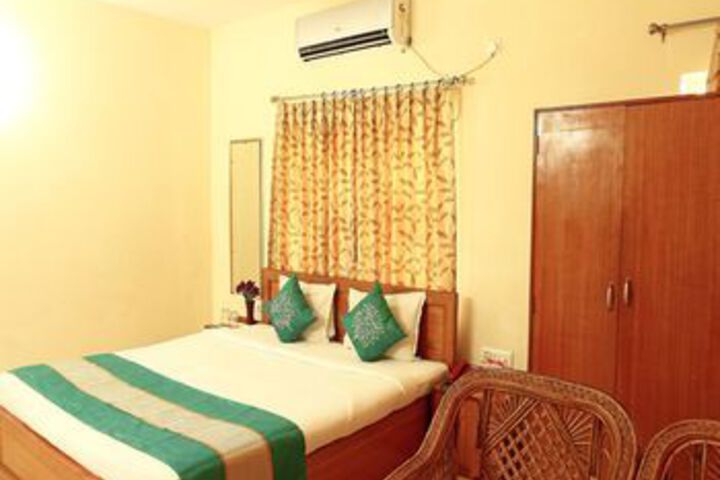 Room 14 of 27