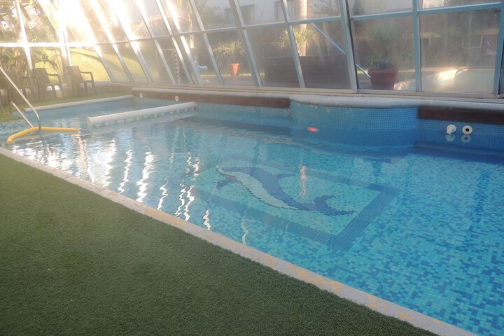 Pool 44 of 66