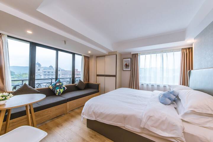 Room 55 of 67