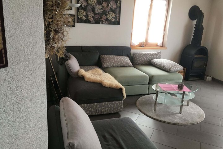 Room 7 of 25