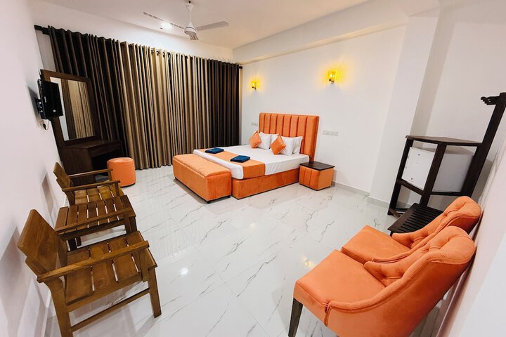 Room 3 of 14