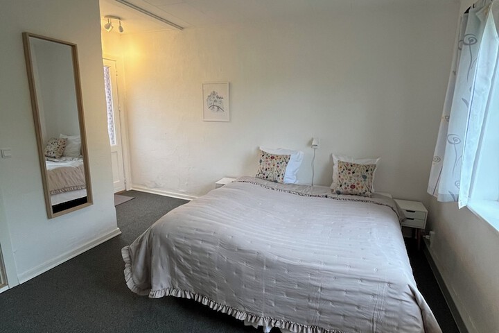 Room 6 of 23