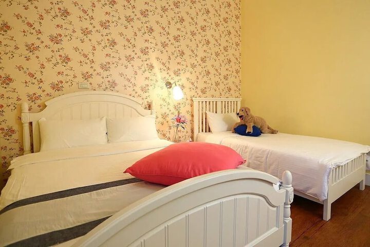 Room 15 of 60
