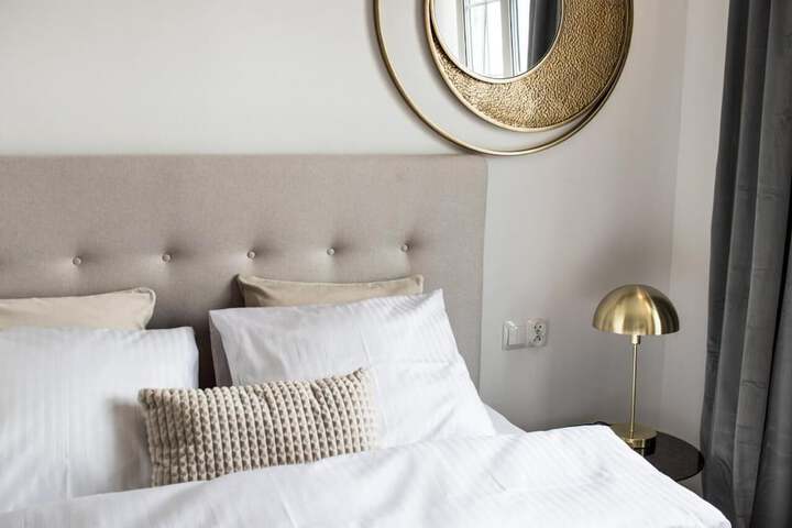 Room 2 of 30