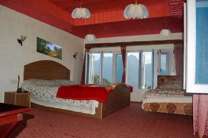 Room 6 of 11