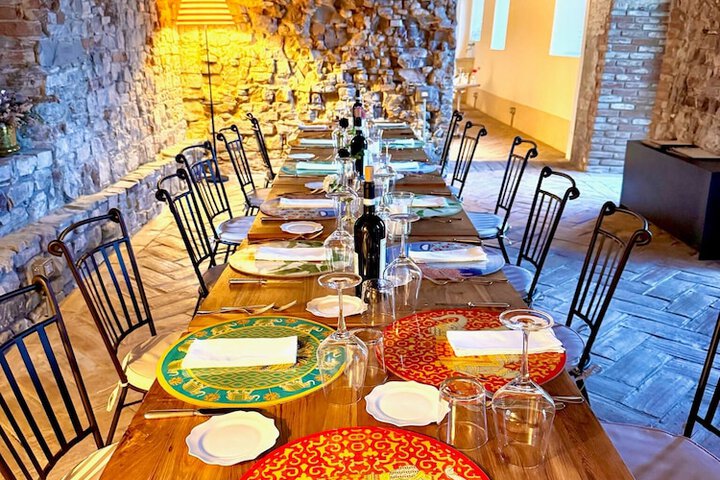 Dining 54 of 62