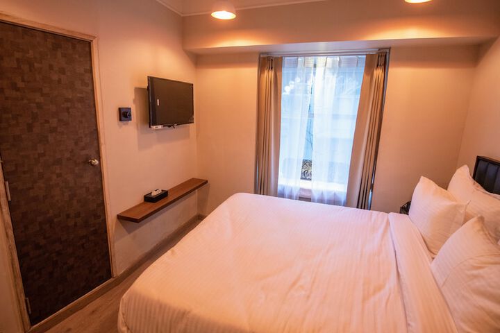 Room 15 of 45