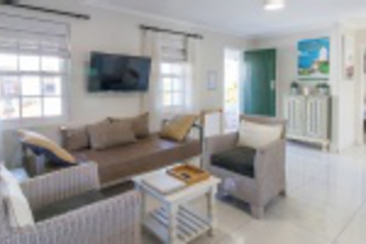 Room 450 of 648