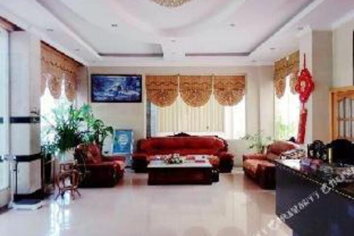 Jiayi Hotel